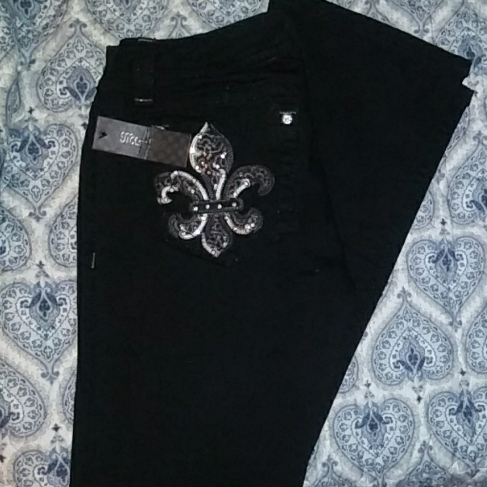 Miss Me Black Boot Cut New